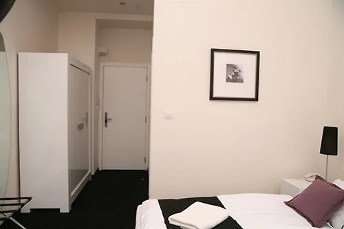 Szálloda My Apollon Prága
